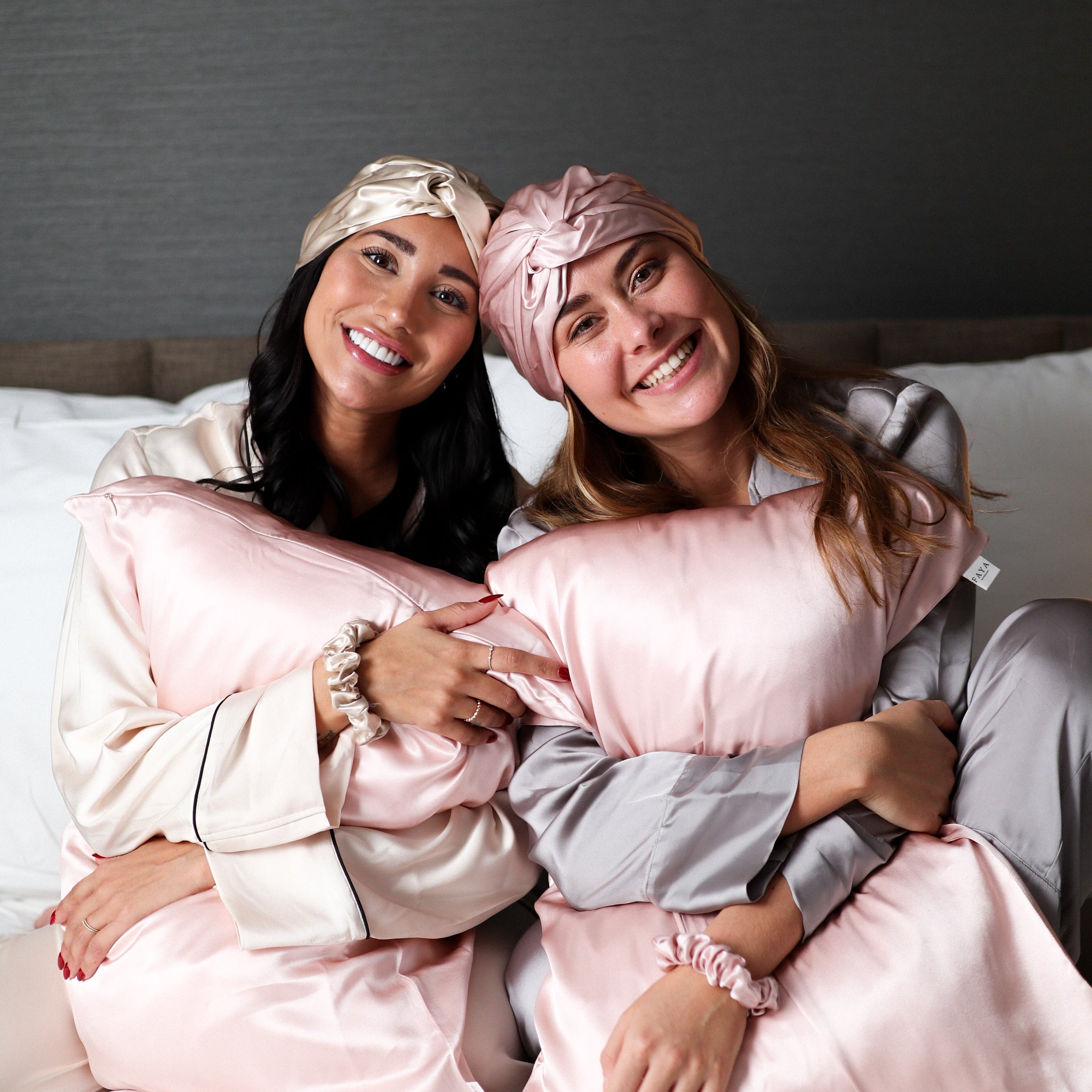 How to Prevent Hair Breakage at Night: The 100% Mulberry Silk Solution